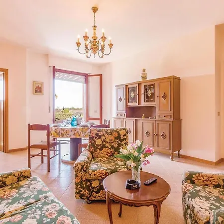 Stunning In W/ Outdoor Swimming Pool&2 Bedrooms Appartement Tuoro sul Trasimeno